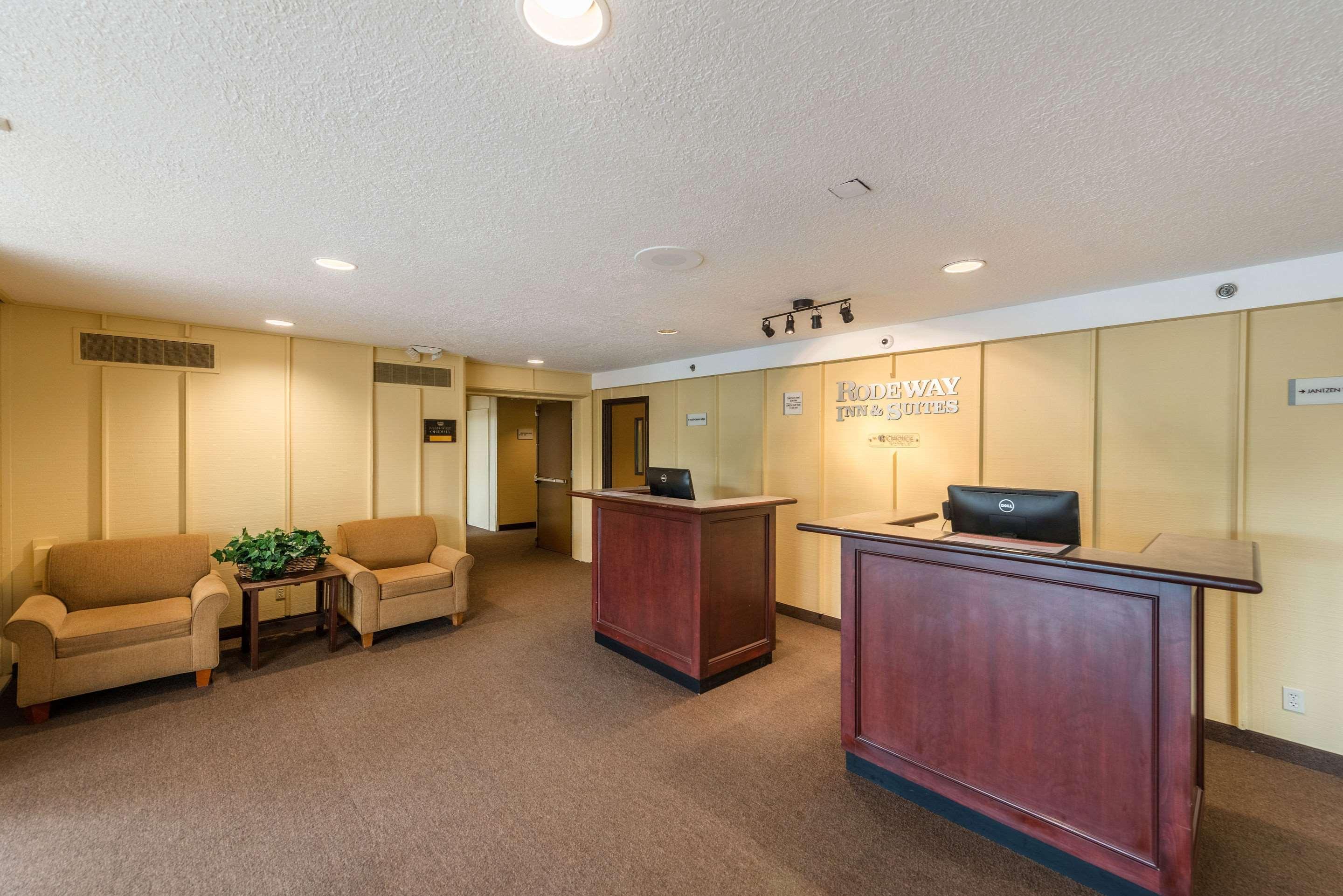 Rodeway Inn & Suites Portland - Jantzen Beach Luaran gambar