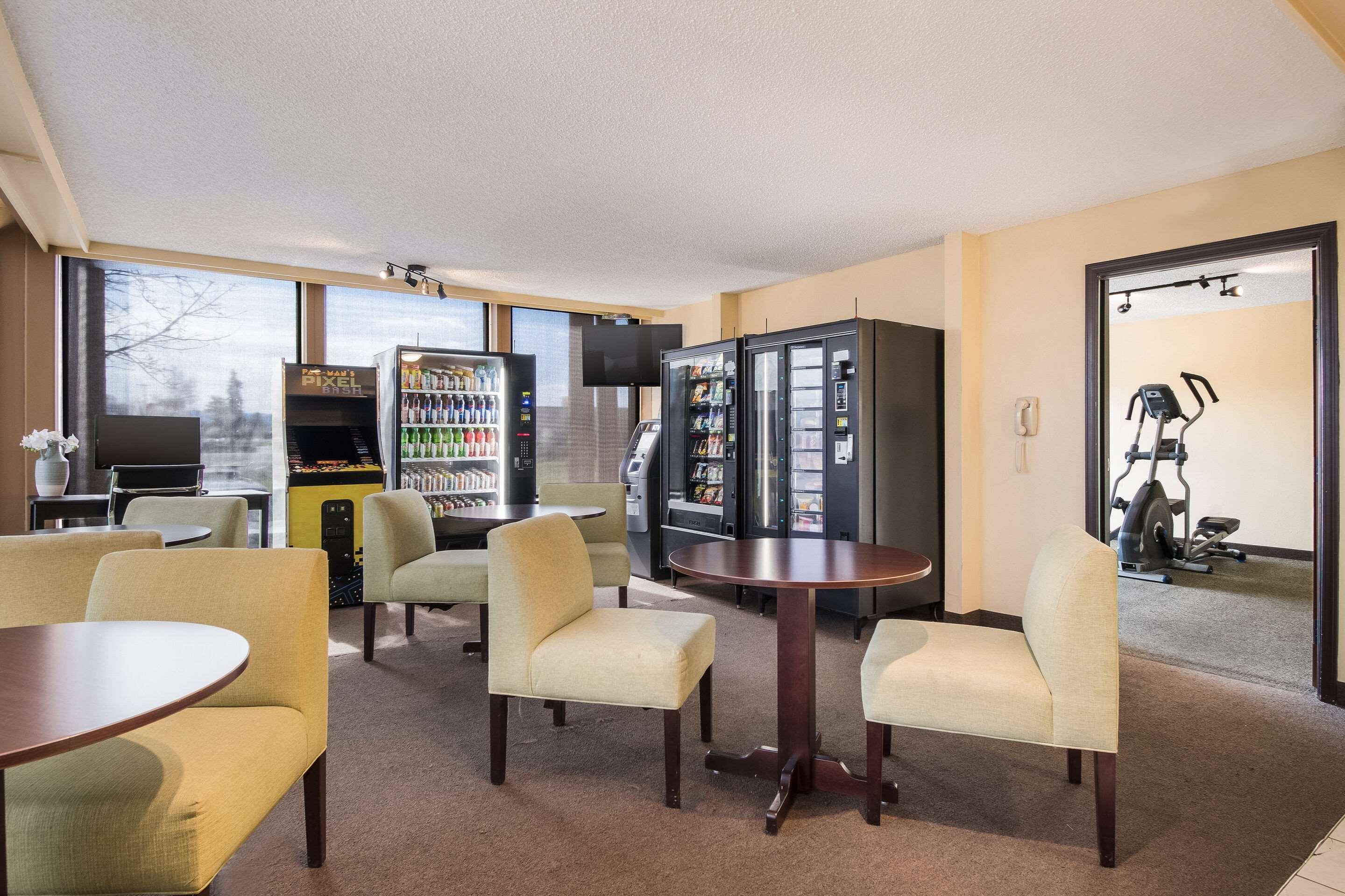 Rodeway Inn & Suites Portland - Jantzen Beach Luaran gambar
