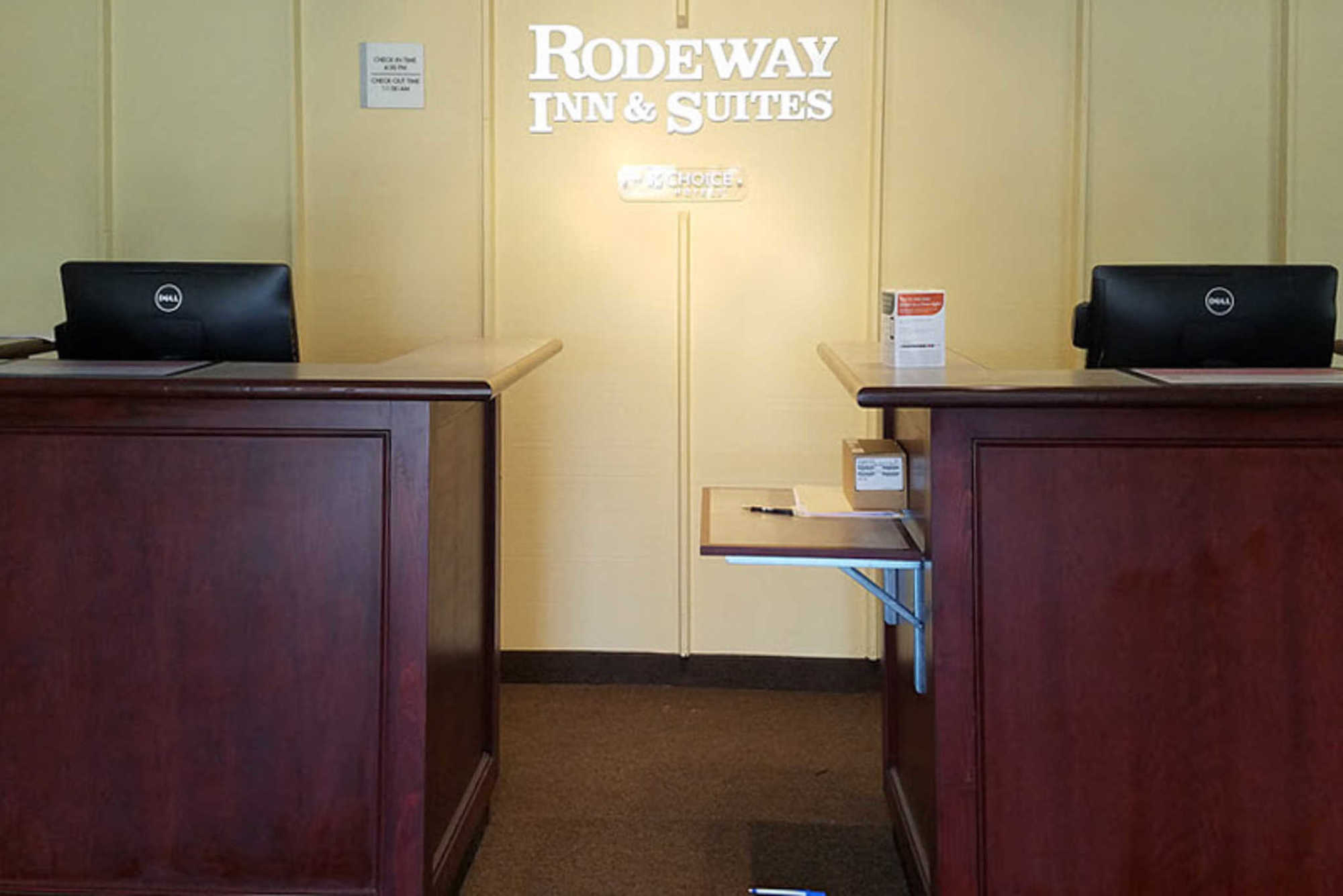 Rodeway Inn & Suites Portland - Jantzen Beach Dalaman gambar