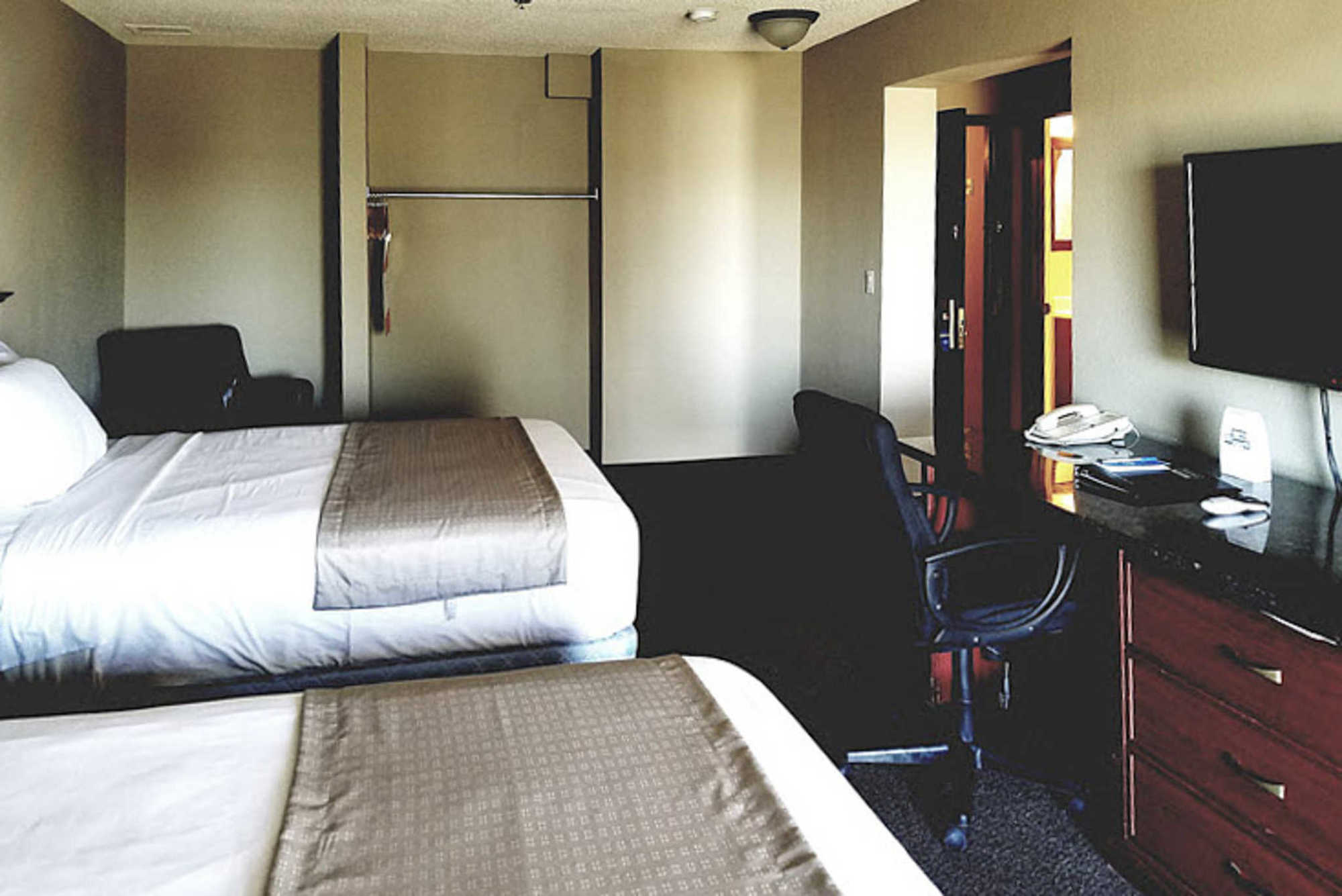 Rodeway Inn & Suites Portland - Jantzen Beach Bilik gambar