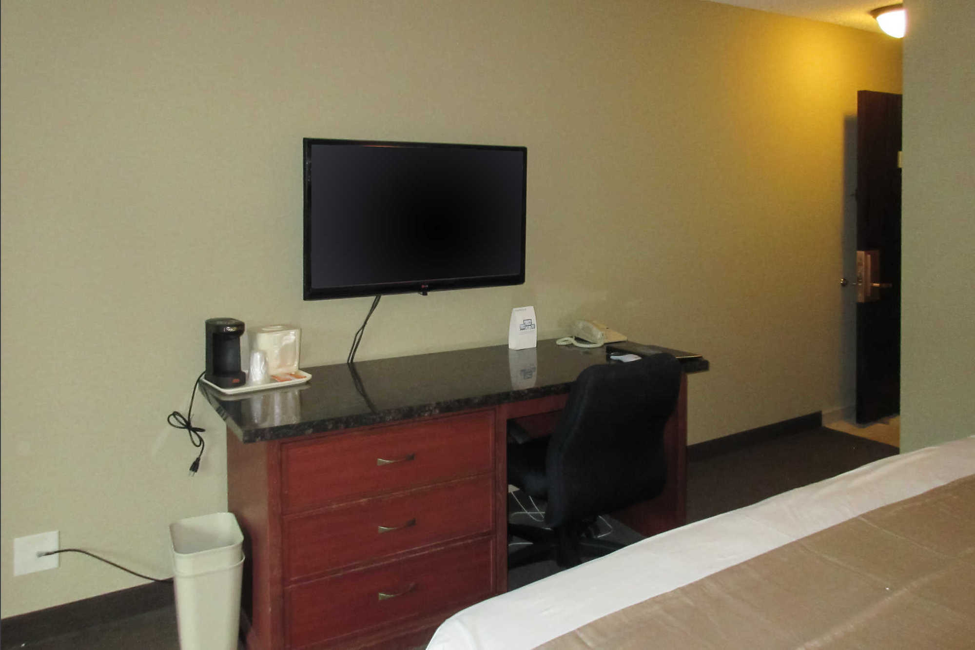 Rodeway Inn & Suites Portland - Jantzen Beach Bilik gambar